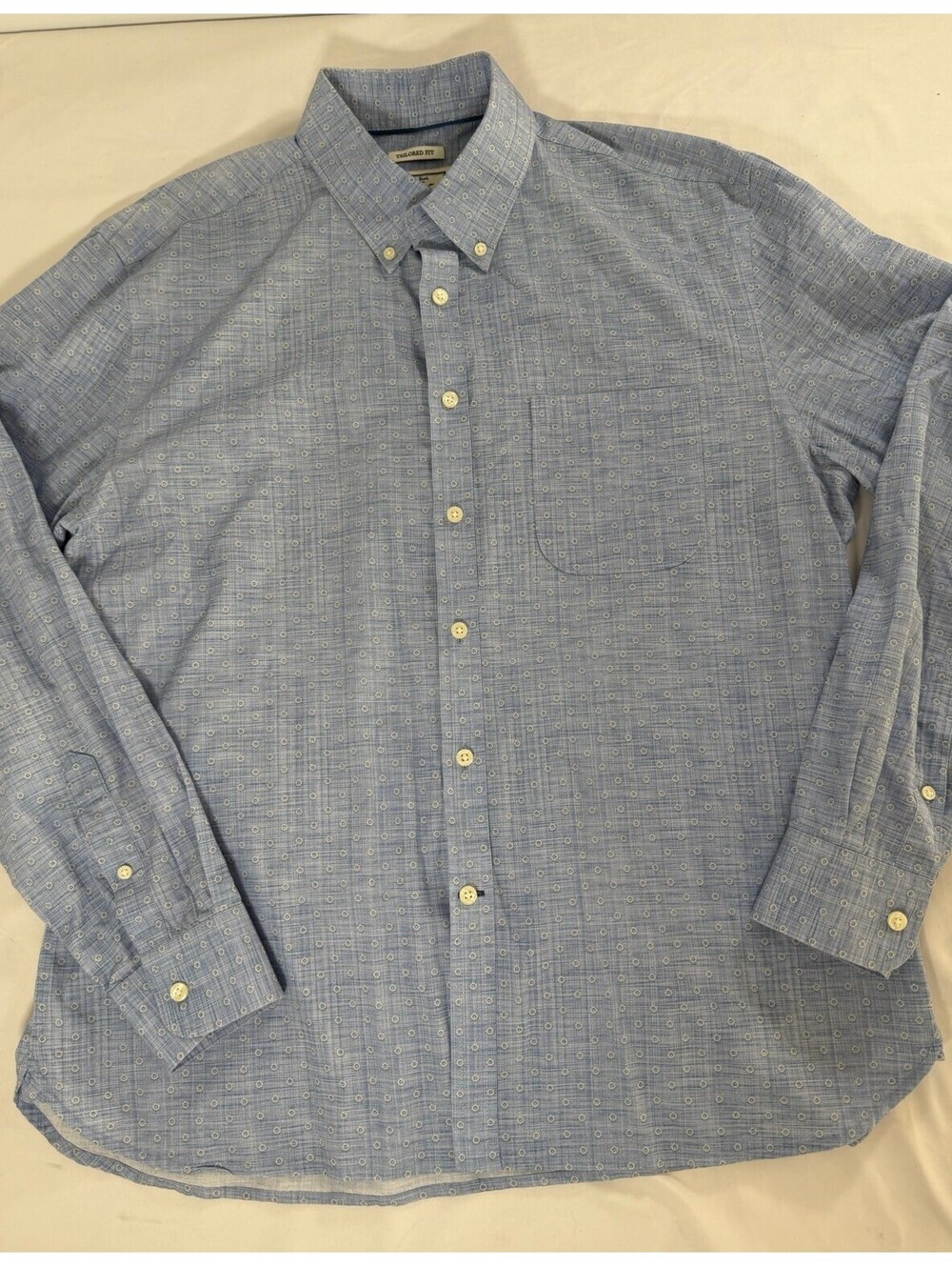Jos A Bank 1905 Shirt Men's XL Tailored Fit Geometric Oval Sun Pattern